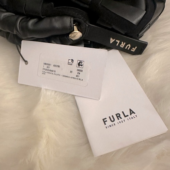 NWT Furla Black Woven Leather and Suede
Essentials Clutch Bag - Picture 6 of 9